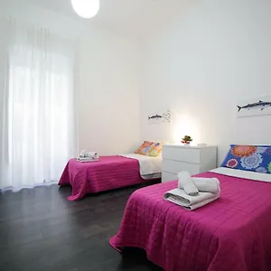  Apartment Amazing Politeama House Italien